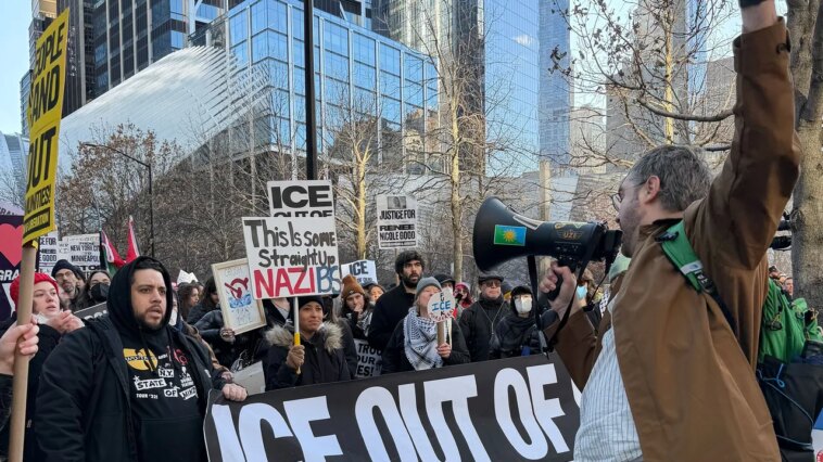 « New York Welcome » de Kristi Noem : une vue de l'intérieur du World Trade Center