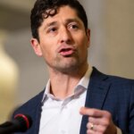Le maire de Minneapolis, Jacob Frey, n'est pas désolé d'avoir dit à ICE de « faire sortir le F-k du Minnesota »