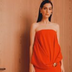 Se préparer (à Loewe) avec Sorry, Baby's Eva Victor, la chérie des Golden Globes 2026