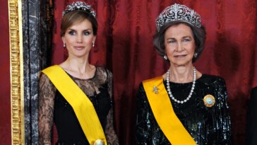 La reine Letizia a partagé des robes Valentino avec sa belle-mère, la reine Sofia