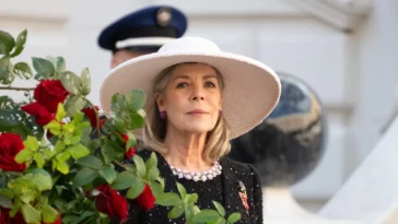 Comment la princesse Caroline de Monaco a transformé son style après la mort de son deuxième mari