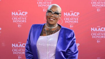 Lizzo appelle à l'action et à la communauté après la mort de Shirley Raines : « Le monde entier a besoin de la connaître »