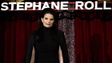 Le retour d'Athina Onassis à la couture évoque l'élégance de Jackie