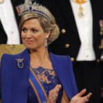L'histoire derrière le diadème le plus éblouissant de la reine Máxima, avec 33 saphirs et plus de 600 diamants