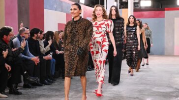 C'est la Fashion Week contre un éveil du monde de l'art à New York