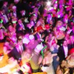 « MAGA est dans l'air » : une fête de Saint-Valentin excitée, paranoïaque et remplie de pilules rouges