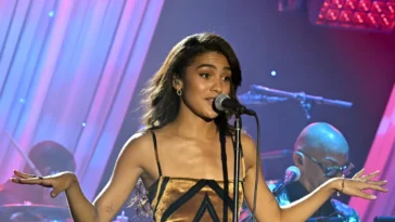 Olivia Dean, Joni Mitchell, Sombr et bien d'autres illuminent la célébration pré-Grammy de Clive Davis