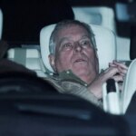 Pourquoi devriez-vous regarder attentivement cette photo d'Andrew Mountbatten-Windsor