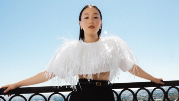 Yerin Ha à propos de sa première cérémonie de remise de prix, de cette scène de la baignoire de Bridgerton et de sa tenue « hors de votre zone de confort »