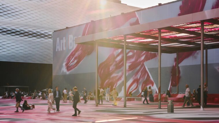 Déplacez-vous, Davos : James Murdoch lance une exposition d'idées qui font des rois, en s'appuyant sur ses foires Art Basel