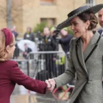 Kate Middleton porte un chapeau accrocheur pour rencontrer la première femme archevêque de Cantorbéry