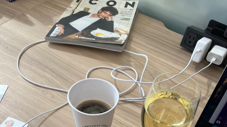 6 verres de vin, 3 œufs durs et une gueule de bois, le tout à la poursuite de la gloire d'Oscar