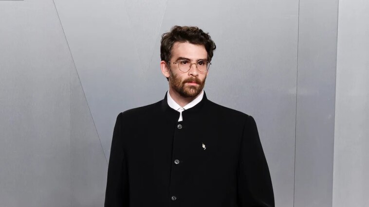 Hasan Piker est venu à notre fête et dit qu'il "a été moqué par de vraies célébrités"