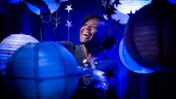 Le rêve de Maggie Aderin : marcher sur les traces de Neil Armstrong