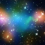 Pourquoi la cosmologie semble être prise dans un changement d'ambiance Dark Matter Core Defies Explanation NASA ID: GSFC_20171208_Archive_e001774 NASA image release March 2, 2012 This composite image shows the distribution of dark matter, galaxies, and hot gas in the core of the merging galaxy cluster Abell 520, formed from a violent collision of massive galaxy clusters. The natural-color image of the galaxies was taken with NASA