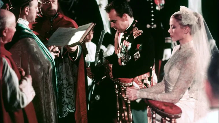 Grace Kelly et le prince Rainier de Monaco se sont mariés il y a 70 ans aujourd'hui. Voici 10 choses que vous ne savez peut-être pas sur le mariage Grace Kelly et le prince Rainier de Monaco se sont mariés il y a 70 ans aujourd'hui. Voici 10 choses que vous ne savez peut-être pas sur le mariage