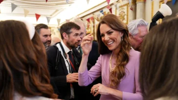 Kate Middleton rend hommage à la reine Elizabeth II dans un bijou d'héritage rarement vu