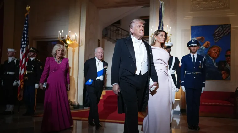 Qui a fait la liste des invités pour le dîner d'État en l'honneur du roi Charles et de la reine Camilla ?