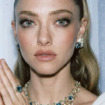 Exclusif : Amanda Seyfried, se préparant pour le tapis, déclare que le Met Gala 2026 est « une fête pour tous de la meilleure des manières »