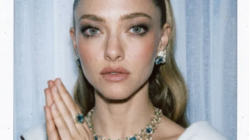 Exclusif : Amanda Seyfried, se préparant pour le tapis, déclare que le Met Gala 2026 est « une fête pour tous de la meilleure des manières »