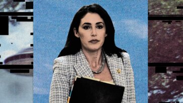 Anna Paulina Luna a pour mission de révéler les plus grands secrets du gouvernement