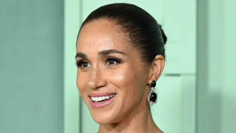 Meghan Markle s'inspire du manuel de mode de la princesse Diana Meghan Markle s'inspire du manuel de mode de la princesse Diana