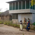 Comment la conception des maisons peut lutter contre les maladies infantiles en Afrique