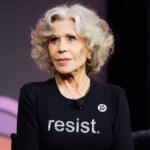 Exclusif : Jane Fonda fait appel à Bette Midler, Patti Smith et à d'autres stars pour lutter contre l'autoritarisme lors du concert de juin