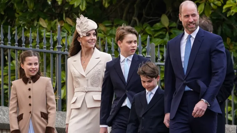 Le prince William évite les questions sur le mariage de Taylor Swift, mais confirme que ses enfants sont des Swifties Le prince William évite les questions sur le mariage de Taylor Swift, mais confirme que ses enfants sont des Swifties