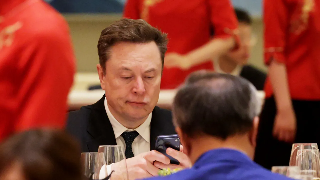 Pourquoi Elon Musk ne peut-il pas se taire à propos de L'Odyssée de Christopher Nolan ?
