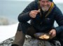 L'explorateur Mike Keen n'a mangé que de la viande lors d'un voyage de 12 semaines à travers le Groenland il y a quelques années.