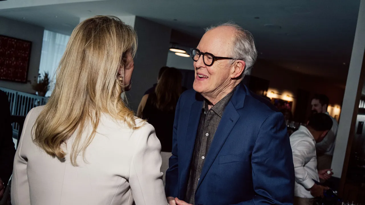 Il a fallu moins de 24 heures à John Lithgow pour savoir qu'il devait jouer Roald Dahl dans Giant