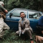 Outils de gougeage dans le col, poignards dans le revers : la mode de la Silicon Valley est devenue militaire. Outils de gougeage dans le col, poignards dans le revers : la mode de la Silicon Valley est devenue militaire.