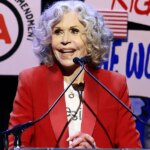 Exclusif : Jane Fonda contrecarre la fête d'anniversaire de Trump avec un concert de protestation à New York Exclusif : Jane Fonda contrecarre la fête d'anniversaire de Trump avec un concert de protestation à New York