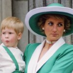 12 tenues inoubliables que la princesse Diana portait pour afficher la couleur