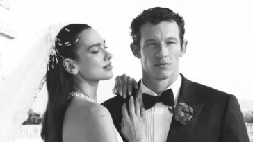 Dua Lipa portait une haute couture Chanel personnalisée pour épouser Callum Turner en Sicile
