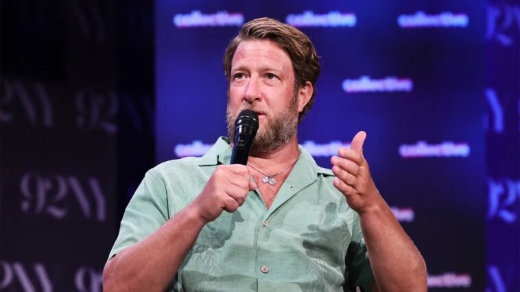 Dave Portnoy comme maire ? Le fondateur de Barstool Sports critique Mamdani et réfléchit à sa candidature aux élections Dave Portnoy comme maire ? Le fondateur de Barstool Sports critique Mamdani et réfléchit à sa candidature aux élections