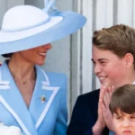 Kate Middleton franchit une étape maternelle : Prince George est presque son égal en taille Kate Middleton franchit une étape maternelle : Prince George est presque son égal en taille