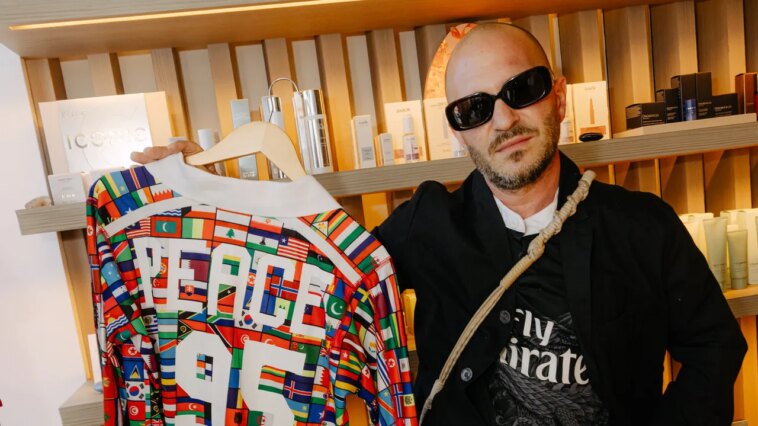 Les stylistes célèbres sélectionnent des maillots de football vintage de la Coupe du monde que vous voudrez porter longtemps après le jour du match