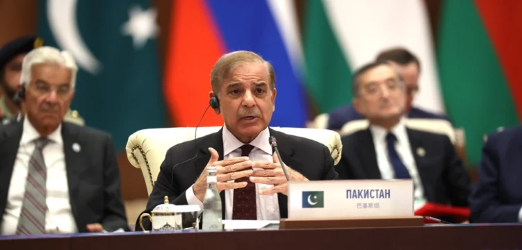 cc kremlin.ru, modified, Vladimir Putin took part in an expanded-format meeting of the SCO Heads of State Council in Samarkand. - 2022 - http://en.kremlin.ru/events/president/news/69361