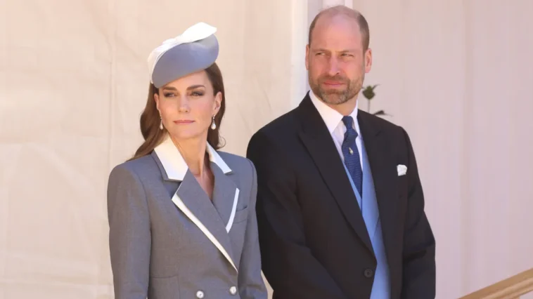 Le prince William et Kate Middleton ont été « déraillés » par la décision du prince Harry et de Meghan Markle de retourner au Royaume-Uni Le prince William et Kate Middleton ont été « déraillés » par la décision du prince Harry et de Meghan Markle de retourner au Royaume-Uni