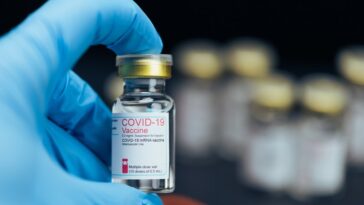 Le vaccin contre la COVID-19 pourrait offrir un bénéfice surprise aux patients atteints d’un cancer du cerveau
