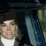 Kate Middleton portait de nouvelles boucles d'oreilles éblouissantes à l'église de Balmoral
