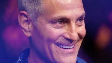 Dans Roll the Calls, Ari Emanuel plaide en faveur de la rage