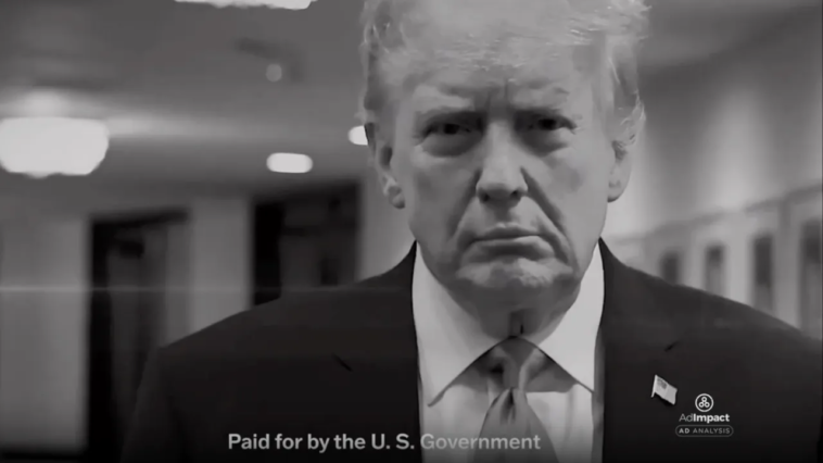 La Maison Blanche affirme que les nouvelles publicités de Trump ne sont « clairement pas politiques », déclare l'aide