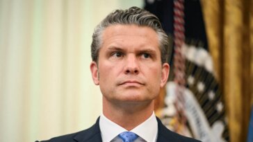 Le règne du chaos de Pete Hegseth ébranle le Pentagone. Est-ce un prélude à 2028 ?