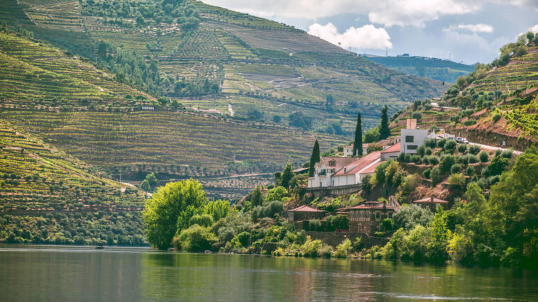 Face au surtourisme, le Portugal mise sur ses régions oubliées